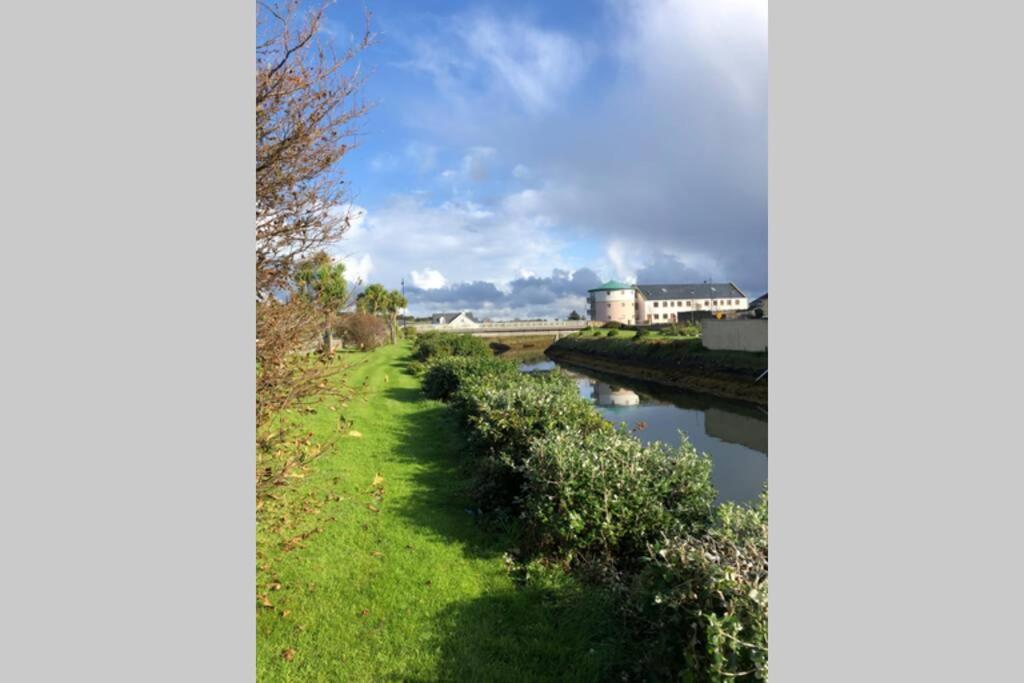 Canal View Belmullet Dış mekan fotoğraf